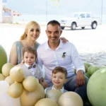 Ονειρική Φωτογράφιση σε Γαλάζιο Σκηνικό: Η Βάπτιση του Χρήστου στον Μύτικα - 0416 - Promo