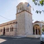 Ο Ιερός Ναός Αγίας Παρασκευής Αγρινίου με το πέτρινο καμπαναριό
